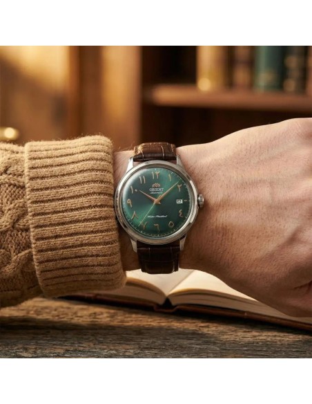 reloj automático hombre Orient Bambino Arabic Dial "Oasis Teal" RA-AC0035E 40.5m correa de cuero cal. F6724